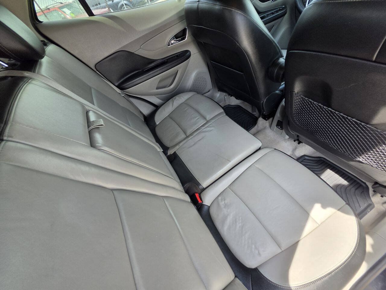 Used 2013 Buick Encore Leather FWD image 6