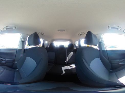 Used 2025 Kia Soul LX w/ LX Technology Package FWD image 40