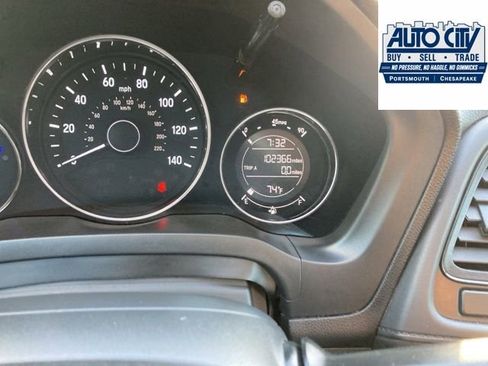 Used 2016 Honda HR-V LX image 24