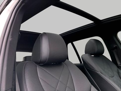 Used 2024 BMW X5 sDrive40i w/ M Sport Package RWD image 14