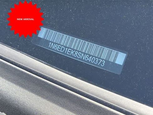 Used 2025 Nissan Frontier SL image 28