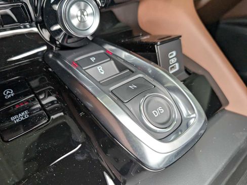 Certified 2025 Acura MDX SH-AWD w/ Technology Package image 36