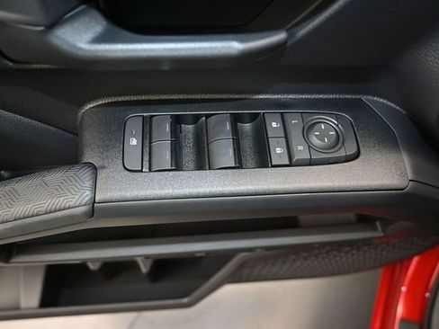 New 2026 Toyota 4Runner SR5 AWD/4WD image 11