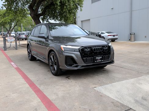 Certified 2026 Audi Q7 3.0T Premium Plus w/ Premium Plus Package AWD/4WD image 2
