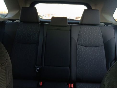 Used 2019 Toyota RAV4 XLE image 29