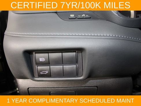 Used 2023 Toyota Highlander XLE AWD/4WD image 21