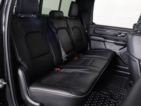 Used 2022 RAM 1500 Limited w/ Off-Road Group image 31