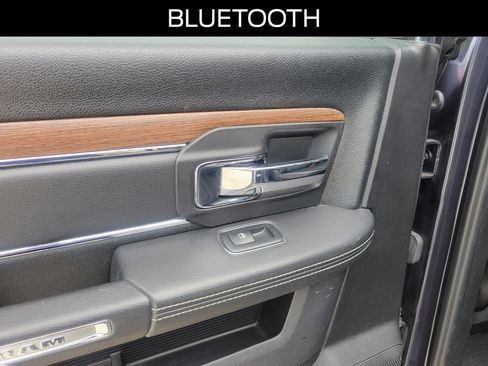 Used 2017 RAM 1500 Laramie AWD/4WD image 14