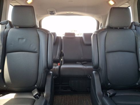 Used 2023 Honda Odyssey Touring image 15
