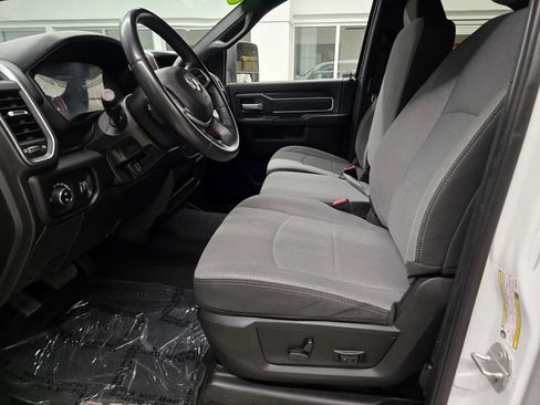 Used 2024 RAM 2500 Big Horn AWD/4WD image 20