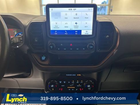Used 2021 Ford Bronco Sport Outer Banks w/ Outer Banks Package AWD/4WD image 11