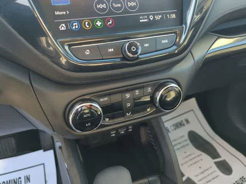 Certified 2023 Chevrolet TrailBlazer LT w/ Convenience Package image 17