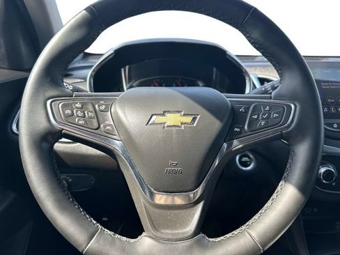Used 2024 Chevrolet Equinox LT AWD/4WD image 19
