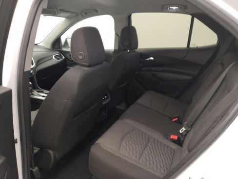 Used 2020 Chevrolet Equinox LT AWD/4WD image 18