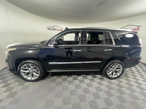 Used 2019 Cadillac Escalade Premium Luxury image 3