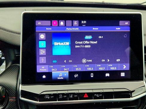 Used 2023 Jeep Compass Trailhawk image 18