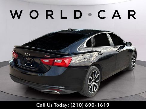 Used 2022 Chevrolet Malibu RS image 9