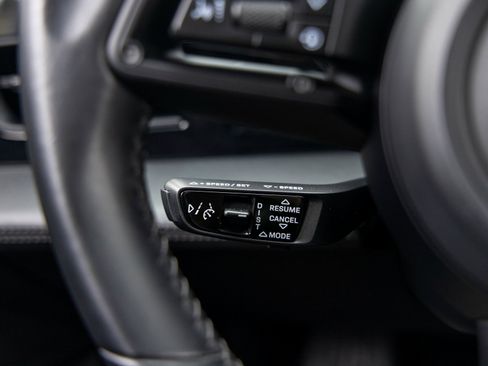 Certified 2022 Porsche Taycan Turbo image 31