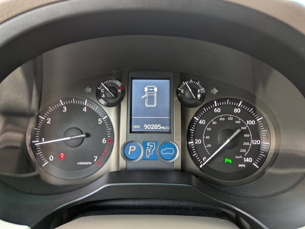 Used 2011 Lexus GX 460 AWD/4WD image 20