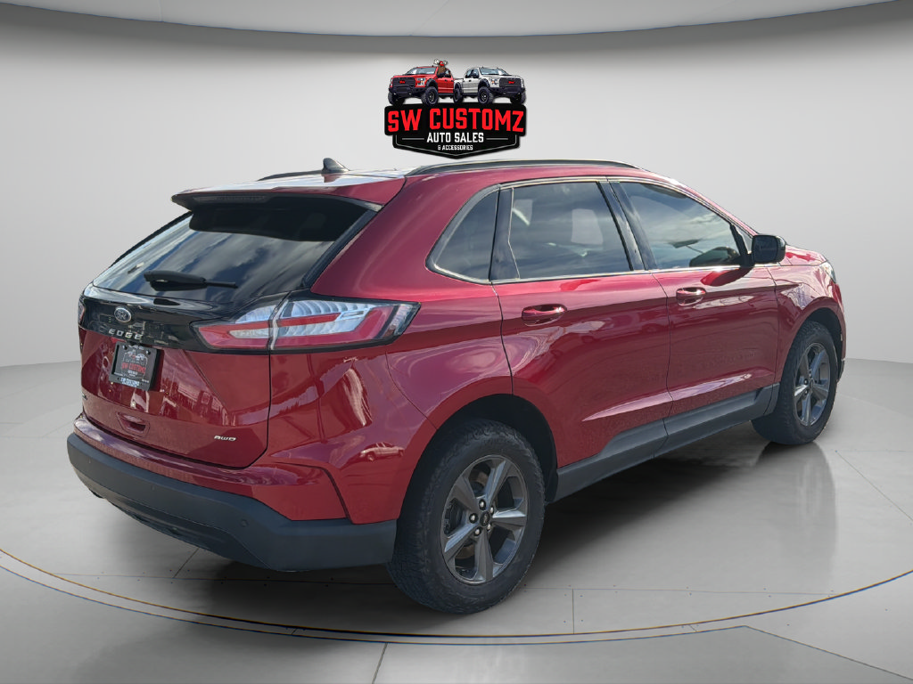 Used 2024 Ford Edge SEL w/ Sport Appearance Package AWD/4WD image 7