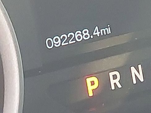 Used 2015 Ford F150 XLT w/ Equipment Group 302A Luxury AWD/4WD image 16