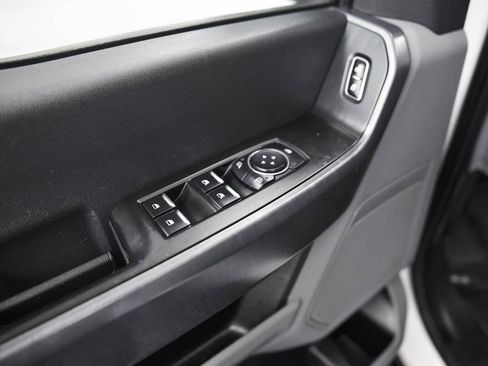 Used 2024 Ford F250 XLT image 9