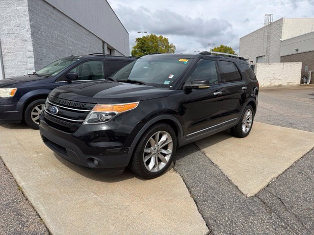 Used 2011 Ford Explorer Limited w/ 302A Rapid Spec Order Code FWD image 1