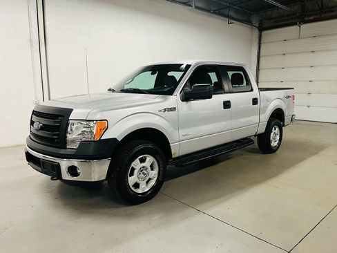 Used 2013 Ford F150 XL w/ Mid Equipment Group AWD/4WD image 2
