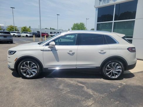 Certified 2023 Lincoln Nautilus Reserve w/ Equipment Group 201A AWD/4WD image 4