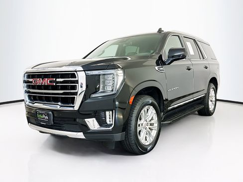 Used 2024 GMC Yukon SLT image 3