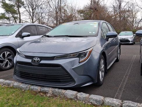 Certified 2025 Toyota Corolla LE w/ LE Premium Package image 5