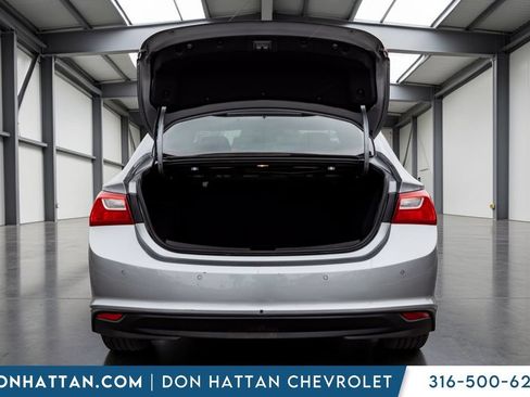 Used 2024 Chevrolet Malibu LT FWD image 25