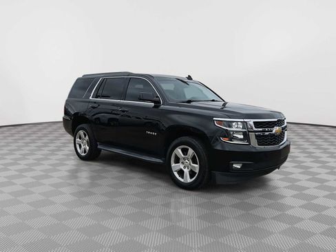 Used 2016 Chevrolet Tahoe LT image 2