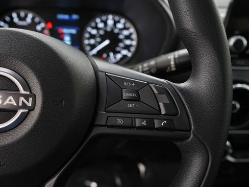 Used 2024 Nissan Sentra S image 25