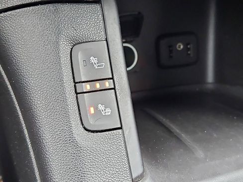 Used 2019 GMC Acadia SLE w/ Driver Alert Package I image 21