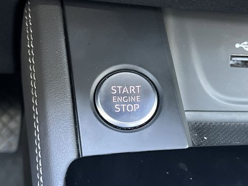 Used 2024 Audi A4 2.0T Premium Plus image 10