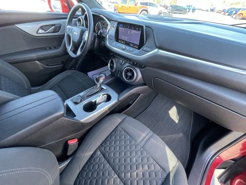 Used 2019 Chevrolet Blazer LT image 37