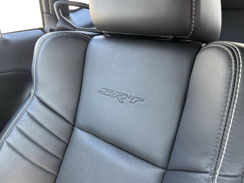 Used 2015 Dodge Challenger SRT Hellcat RWD image 40