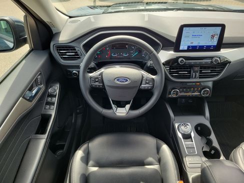 Used 2022 Ford Escape SEL AWD/4WD image 11