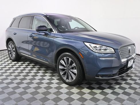 Used 2022 Lincoln Corsair Reserve w/ Equipment Group 201A AWD/4WD image 8