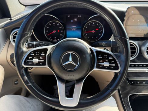 Certified 2021 Mercedes-Benz GLC 300 image 12