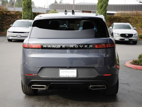 Certified 2025 Land Rover Range Rover Sport image 5