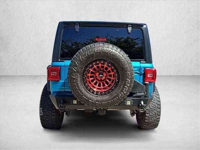 Used 2024 Jeep Wrangler Rubicon w/ Convenience Group AWD/4WD image 6
