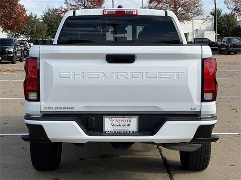 Used 2023 Chevrolet Colorado LT w/ LT Convenience Package image 5