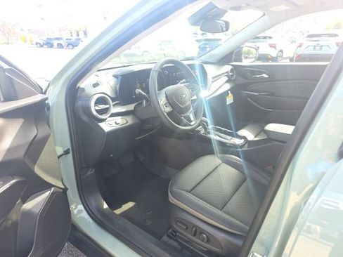 New 2026 Chevrolet Trax ACTIV w/ Driver Confidence Package FWD image 15