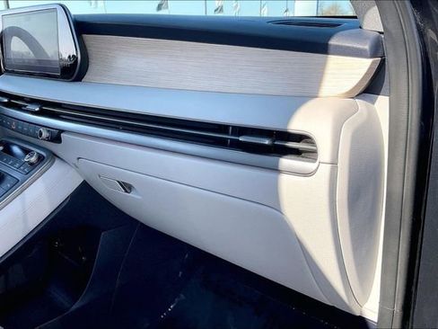 Used 2025 Hyundai Palisade Limited image 16