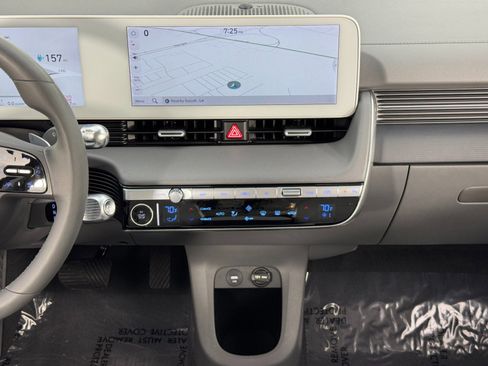 Used 2023 Hyundai Ioniq 5 SEL image 21