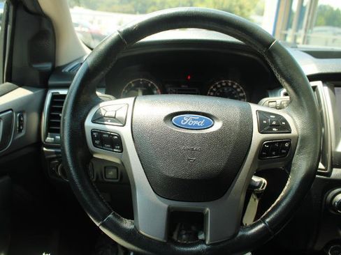 Used 2019 Ford Ranger XLT w/ Black Appearance Package RWD image 9
