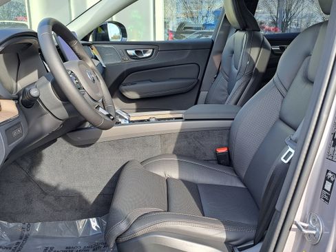 New 2026 Volvo XC60 T8 Ultra w/ Climate Package image 6