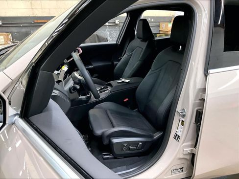 Used 2026 BMW X3 xDrive30i w/ Premium Package AWD/4WD image 28